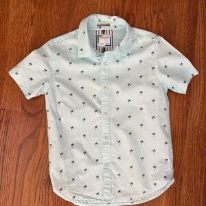 Boys Short Sleeve Palm Print Button-Down Shirt Sz 5/6